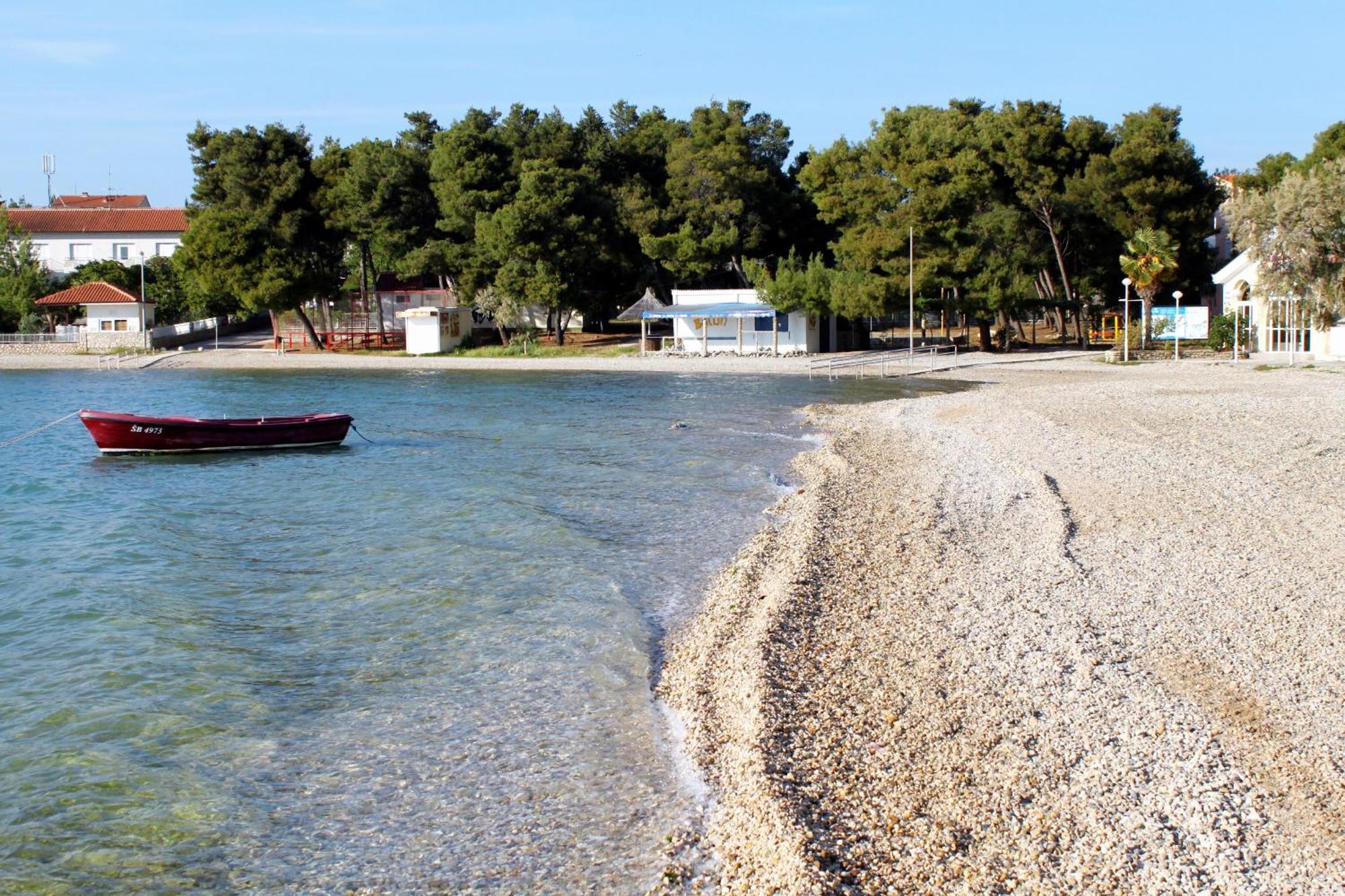Apartments With A Parking Space Pirovac, Sibenik - 13263 Ngoại thất bức ảnh