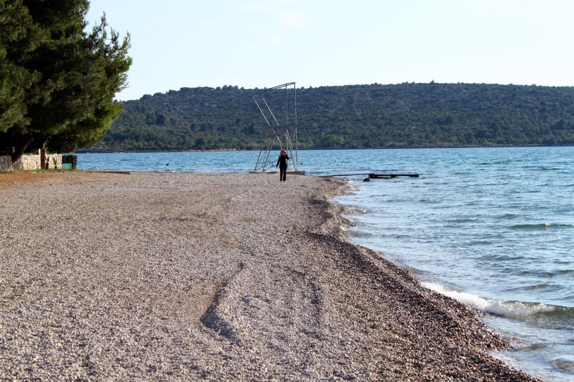 Apartments With A Parking Space Pirovac, Sibenik - 13263 Ngoại thất bức ảnh