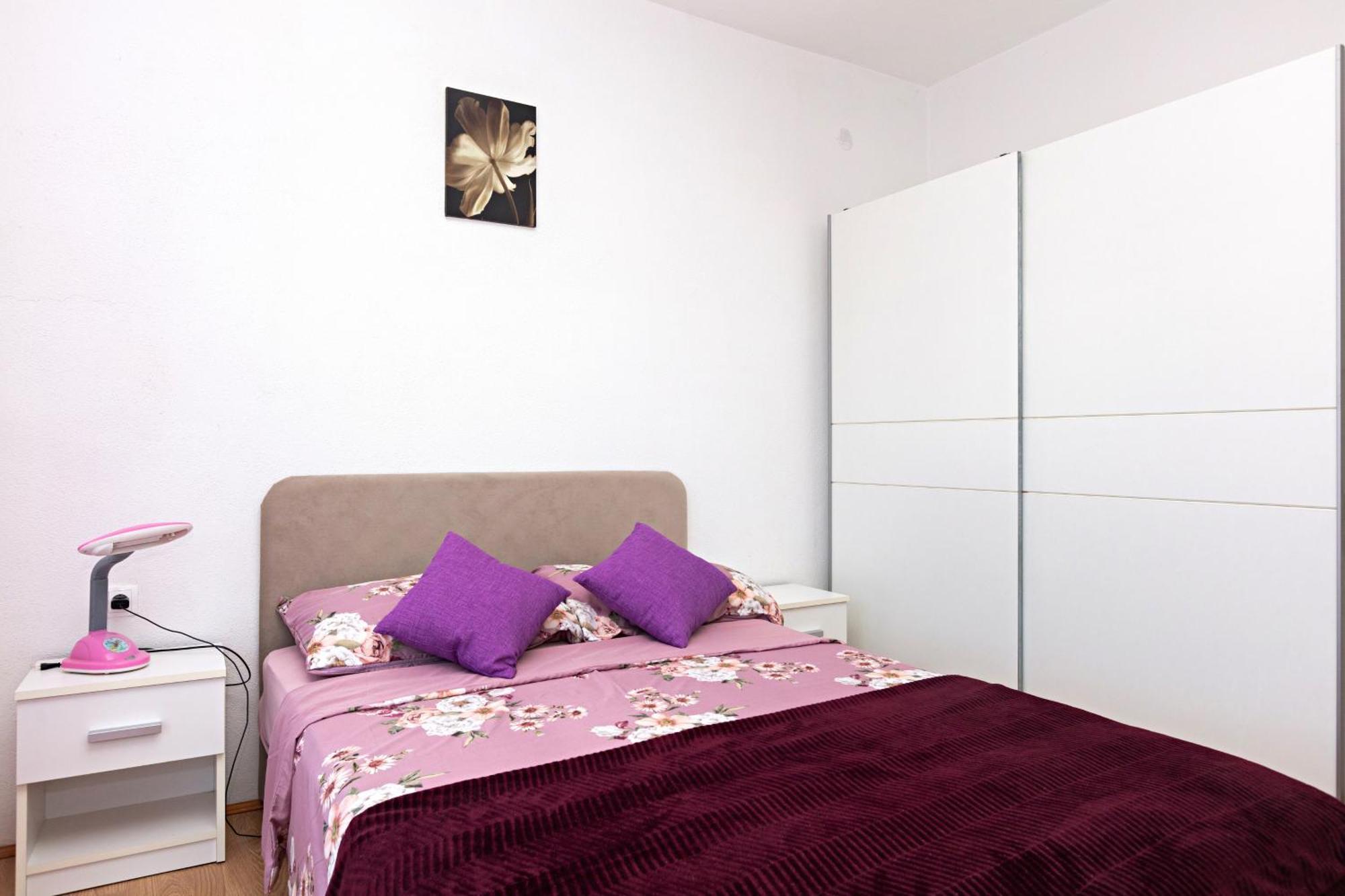 Apartments With A Parking Space Pirovac, Sibenik - 13263 Phòng bức ảnh